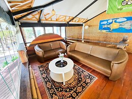 CocoLoco Boracay Beach Resort