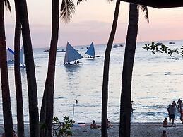 CocoLoco Boracay Beach Resort