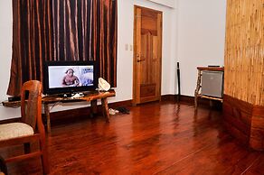 CocoLoco Boracay Beach Resort