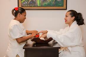 Victoria House Resort & Spa