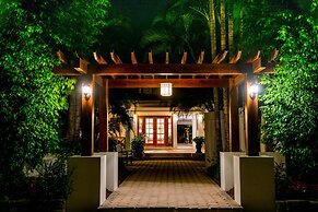 Victoria House Resort & Spa