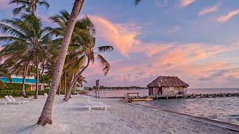 Victoria House Resort & Spa