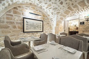 Hotel Saint-Louis en L'Isle - Notre-Dame