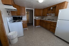 Austin's Chuckwagon Lodge