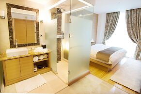 The One Boutique Hotel