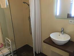 Résidence Hôtelière En Aparté