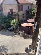 The Resid For Calixte