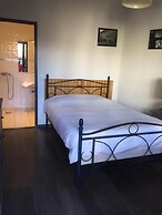 The Resid For Calixte