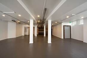 Air Venice on the Beach