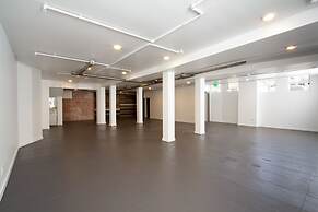 Air Venice on the Beach