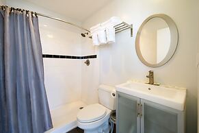 Air Venice on the Beach