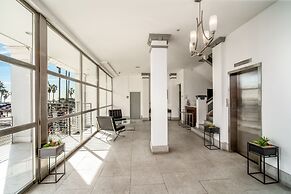 Air Venice on the Beach