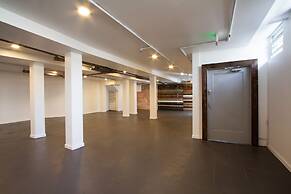 Air Venice on the Beach