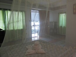 Islandfront Cottages