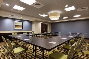 Hampton Inn & Suites Camp Springs/Andrews AFB
