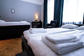 Queen's Hotel by First Hotels