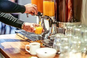 Queen's Hotel by First Hotels