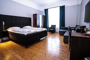 Queen's Hotel by First Hotels