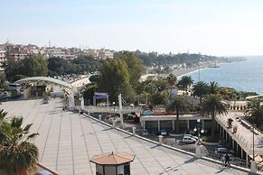 Lungomare Hotel