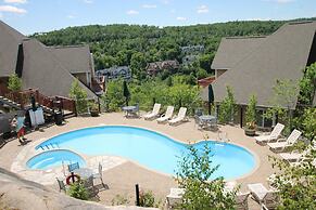 Les Haut Bois Condominiums -RVMT