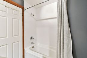 Les Haut Bois Condominiums -RVMT