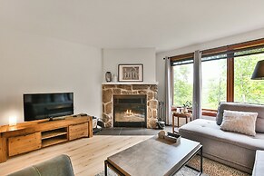 Les Haut Bois Condominiums -RVMT