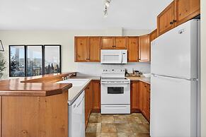 Les Haut Bois Condominiums -RVMT