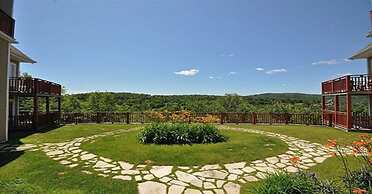 Les Haut Bois Condominiums -RVMT