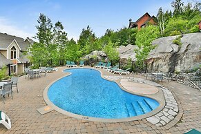 Les Haut Bois Condominiums -RVMT