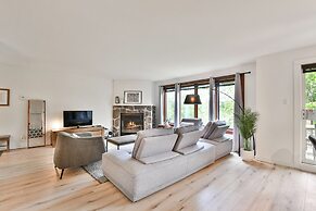 Les Haut Bois Condominiums -RVMT