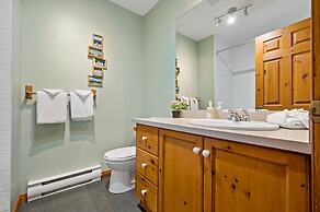 Les Haut Bois Condominiums -RVMT