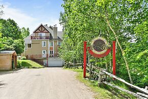 Les Haut Bois Condominiums -RVMT