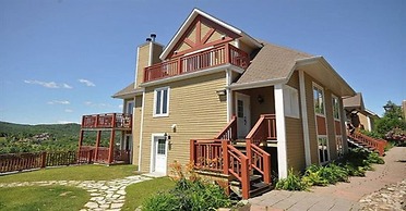 Les Haut Bois Condominiums -RVMT
