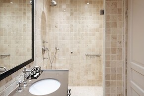 Hôtel Saint-Louis Marais