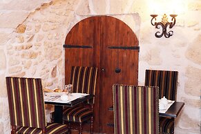 Hôtel Saint-Louis Marais