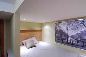 Commercial Drive Accommodations