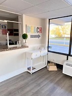 Fenwick Islander Motel