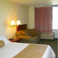 Fenwick Islander Motel