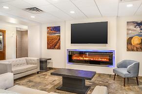 Best Western Plus Service Inn & Suites