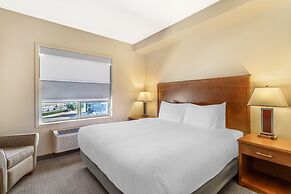 Best Western Plus Service Inn & Suites