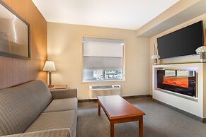 Best Western Plus Service Inn & Suites