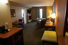 Best Western Plus Service Inn & Suites