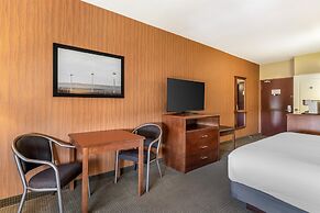 Best Western Plus Service Inn & Suites