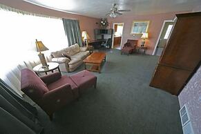 Rainbow Lodge and Inn