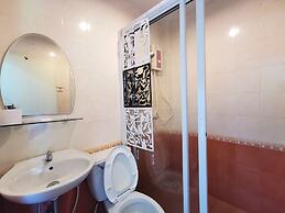 Phet Cha-am Plaza & Resort