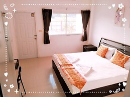 Phet Cha-am Plaza & Resort