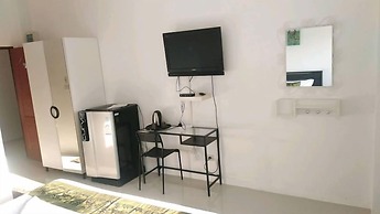 Phet Cha-am Plaza & Resort