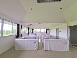 Phet Cha-am Plaza & Resort