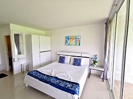 Phet Cha-am Plaza & Resort