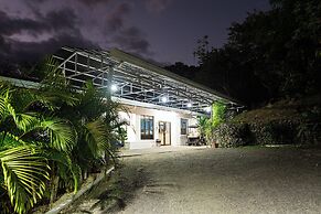 El Faro Containers Beach Hotel